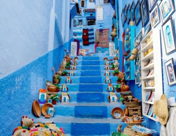 Chefchaouen la Ville Bleue : Guide de Voyage Complet