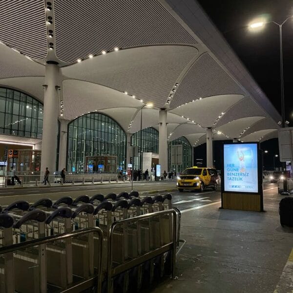 airport ✈️