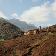 قرية أمازيغية في جبال الأطلس الكبير